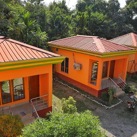 Prakriti Neerh Hotel Jyoti Gaon Ngoại thất bức ảnh