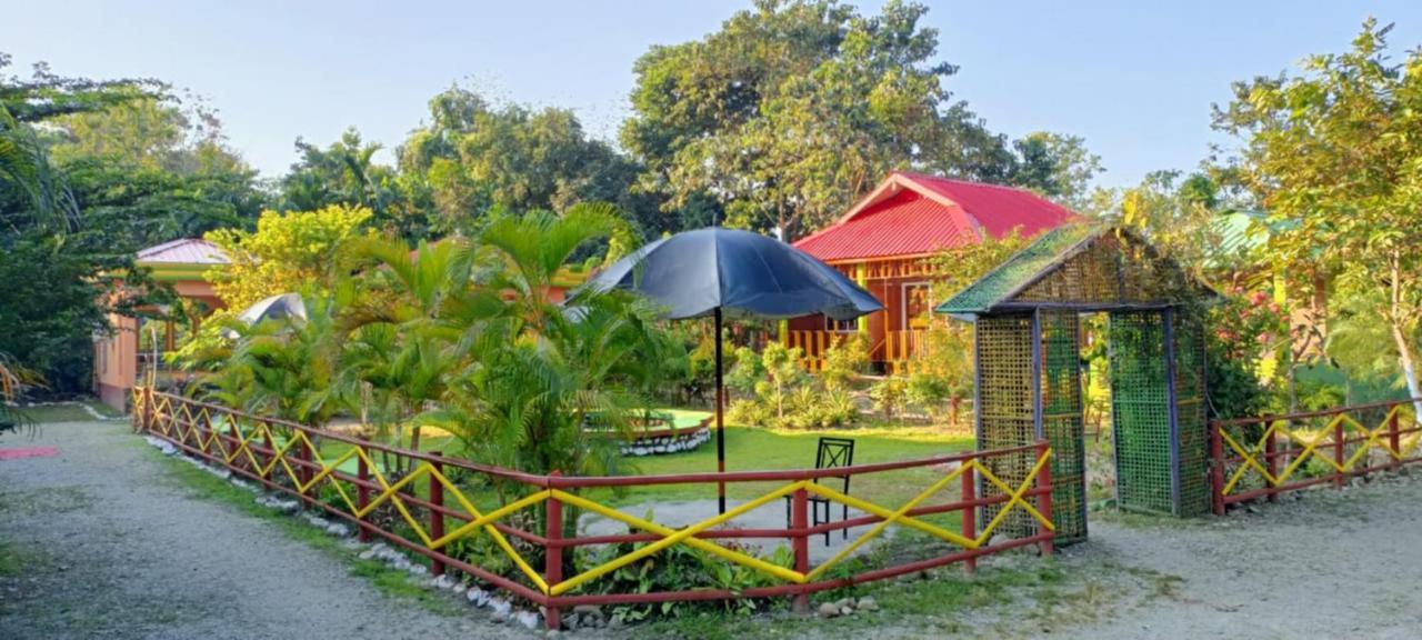 Prakriti Neerh Hotel Jyoti Gaon Ngoại thất bức ảnh