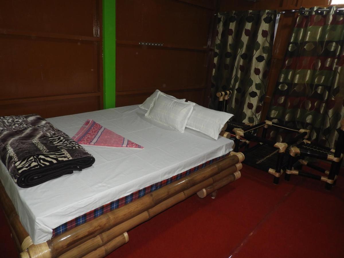 Prakriti Neerh Hotel Jyoti Gaon Ngoại thất bức ảnh